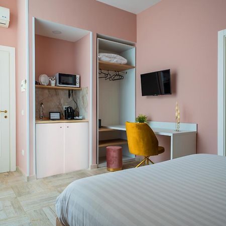 Pontenuovo Bed Наполи Екстериор снимка